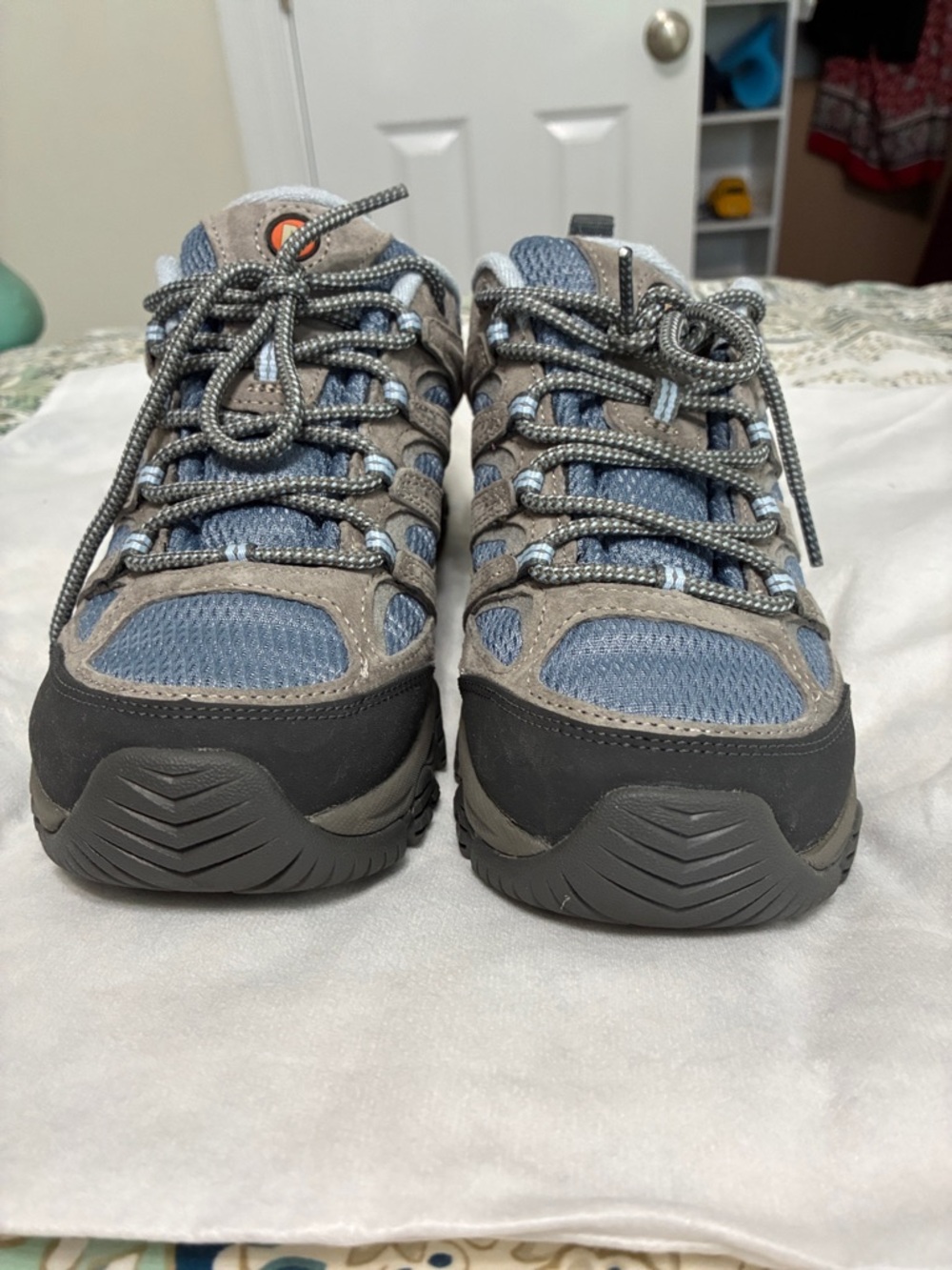 Merrell Women's Blue and Gray Trail Hiking Shoes - Picture 2 of 3